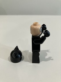 LEGO Catwoman Minifigure DC Comics Collectible Batman Read Description