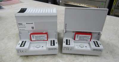  2) HONEYWELL XF823AU BINARY INPUT MODULE & XF822A ANALOG INPUT MODULE