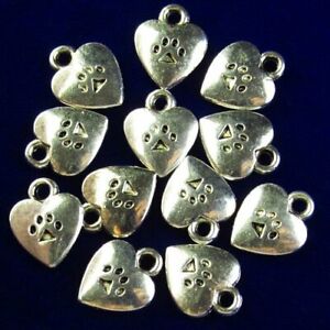 4Pcs 22x16x2mm Carved Tibetan Sliver Horse Pendant Bead 4Pcs 22x16x2mm Carved Tibetan Sliver Horse Pendant Bead