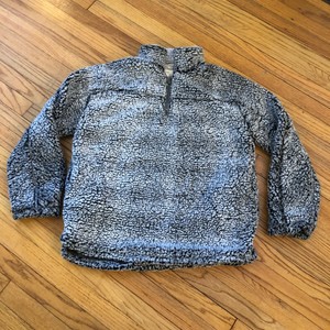 wubby sherpa pullover