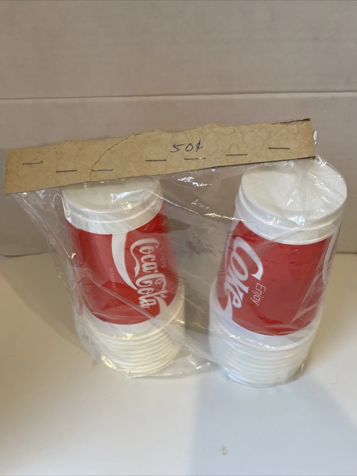 Lot of 20 Rare Vintage Enjoy Coca-Cola Enjoy Coke plastic Cups NOS New Old Stock - Image 2 of 4