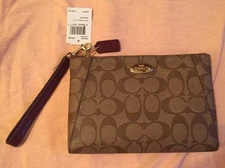 NWT Authentic Coach Signature Leather Square Wallet Khaki/Sherry F65060