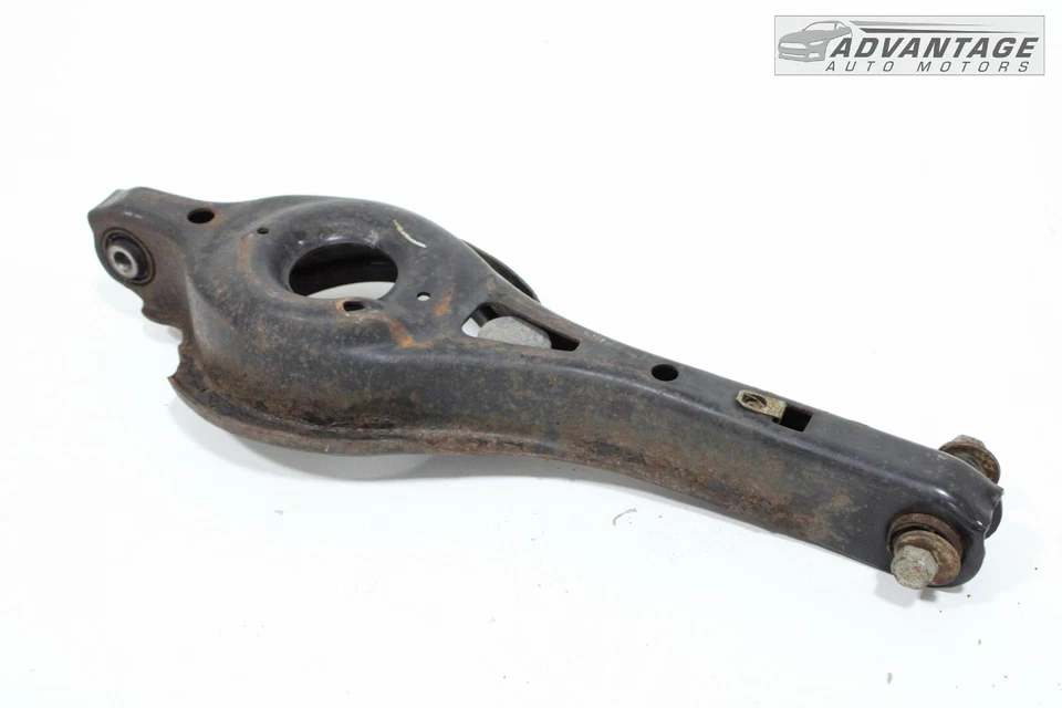 2015-2019 LINCOLN MKC FWD BRAÇO DE CONTROLE INFERIOR TRASEIRO ESQUERDO DO LADO DO MOTORISTA FABRICANTE DE EQUIPAMENTO ORIGINAL - Imagem 2 de 4