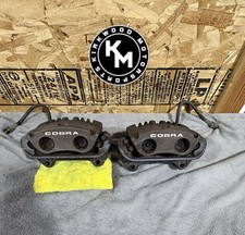 2003-2004 Ford Mustang Svt Cobra Oem 13 Front Brake Calipers 2003-2004 Ford Mustang Svt Cobra Oem 13 Front Brake Calipers