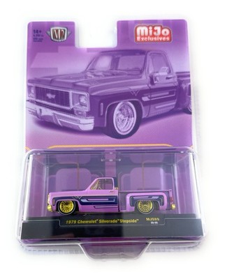 chase! M2 Machines 1:64 1978 Chevrolet Silverado Stepside Lowriders Purple MJS89