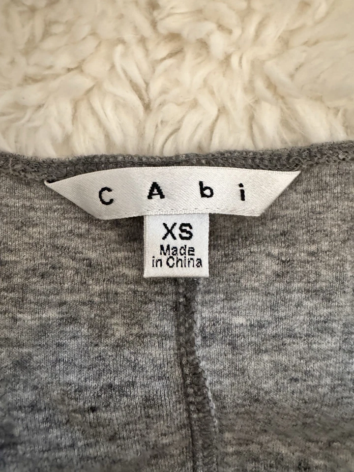 Maxi Vestido Cabi Resort Gris Talla Xs Se Ajusta a un Pequeño, Algodón Muy Cómodo. Foto 3 de 4