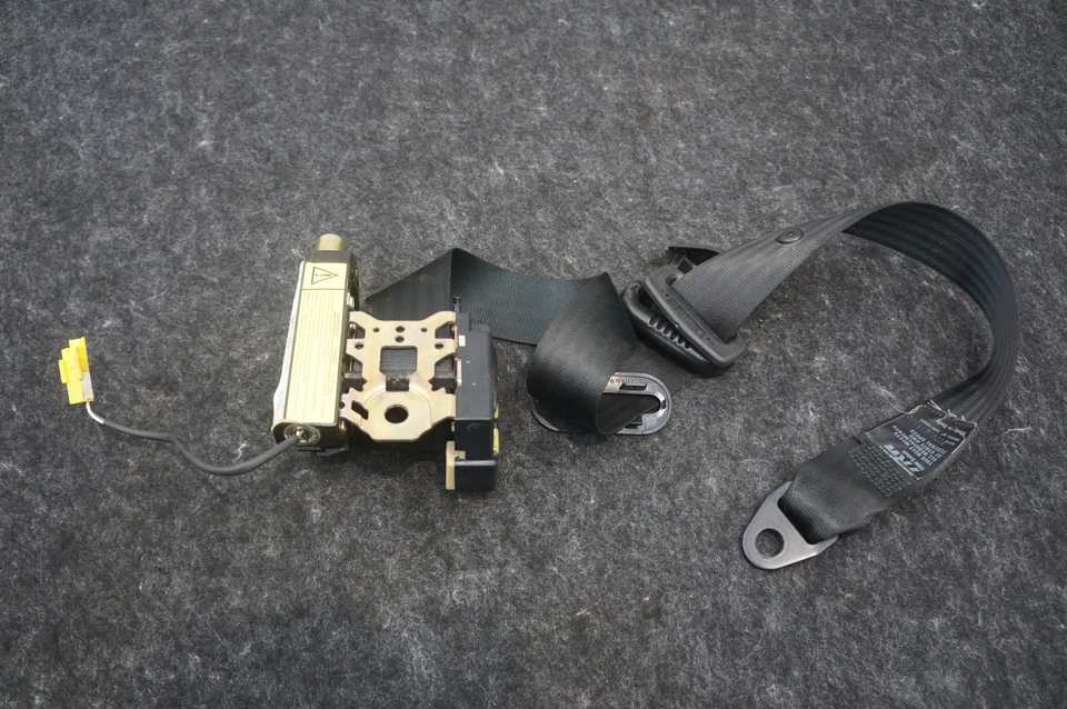 Cinturón de seguridad pasajero delantero derecho retractor negro 65802400 Ferrari 360 Modena 2001 Foto 4 de 4