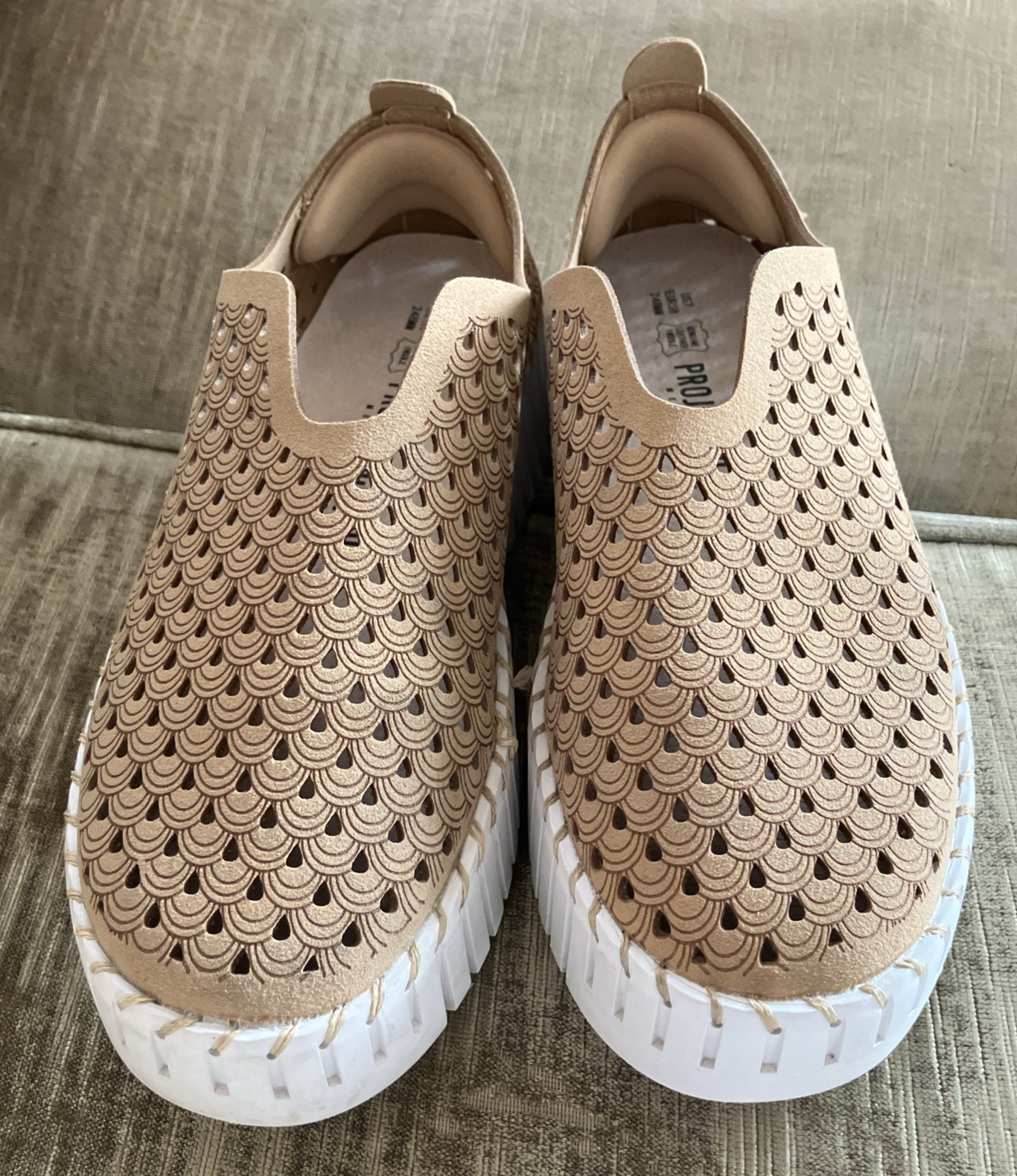 Project Cloud Daffodil Platform Slip On Brown Loa… - image 1