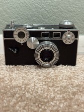 Vintage Argus C-3 35mm Rangefinder Camera w/ Leather Case - The Brick"