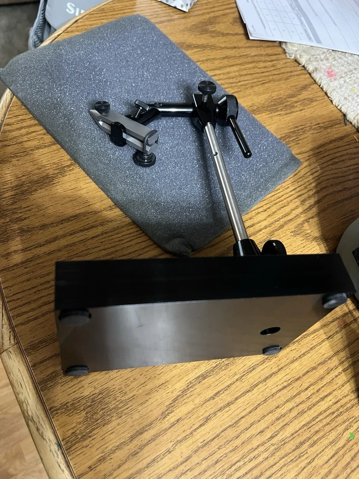 Tornillo para atar moscas Abel Supreme con estuche negro anodizado hecho en California Foto 4 de 4