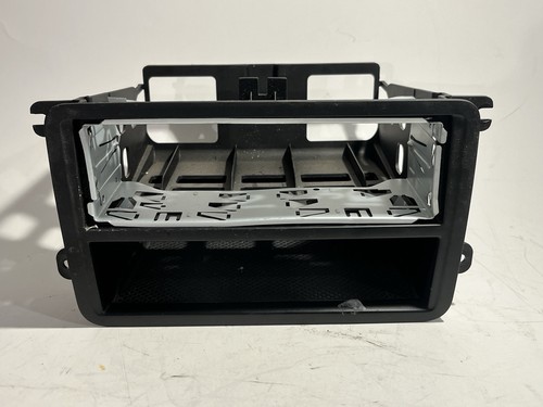 VW Caddy 2K  Touran Mittelkonsole Ablage Radioschacht Radiorahmen  / 1T0857058B
