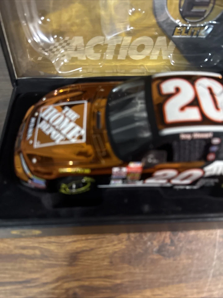 Tony Stewart 2002 Home Depot Championship Car Color Cromo 1/24 RCAA Elite Foto 3 de 4