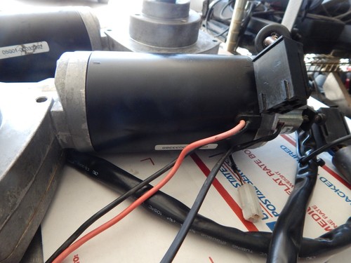 Left and Right Motors for Permobil C300 Power Wheelchair #09 - Picture 2 of 5