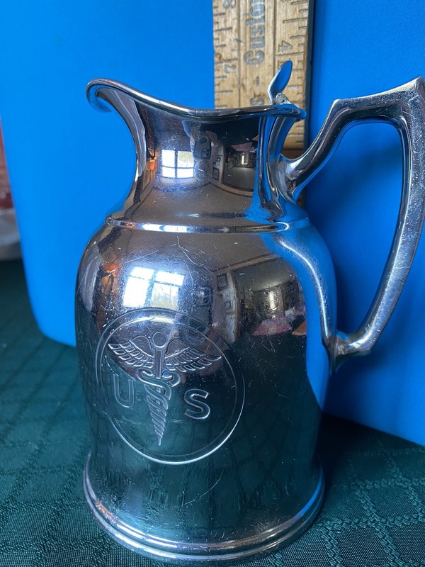 Rare STANLEY, US MEDICAL Landers Frary &Clark “Never Break”Cold/HotPitcher NNMC