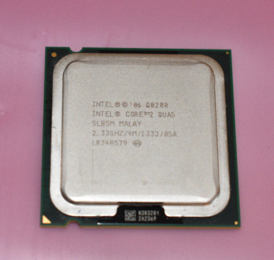 Intel Core 2 Quad Q8200 - 4x2,33 GHz Quad-Core CPU ; Prozessor SLB5M