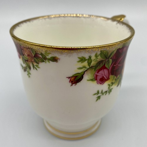 Royal Albert Old Country Roses Montrose Tasse runder Sockel Tee Kaffeebecher Bone China - Bild 5 von 8