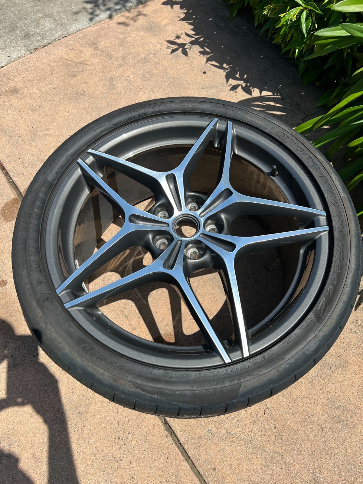 20' Ferrari California T wheels Diamond cut w Dunlop Sport Max Race2 245F285R 