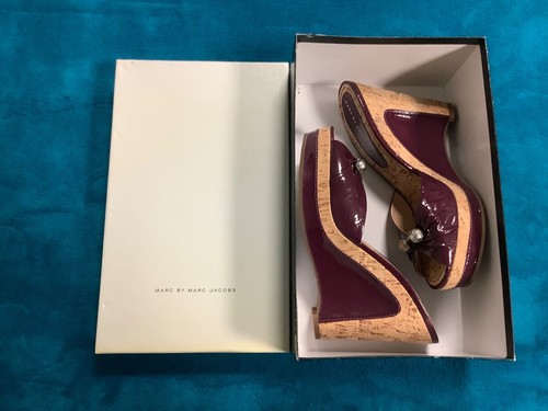 MARC BY MARC JACOBS PURPLE PATENT LEATHER CORK WEDGE SLIDE SANDALS 6/36 - Picture 10 of 10