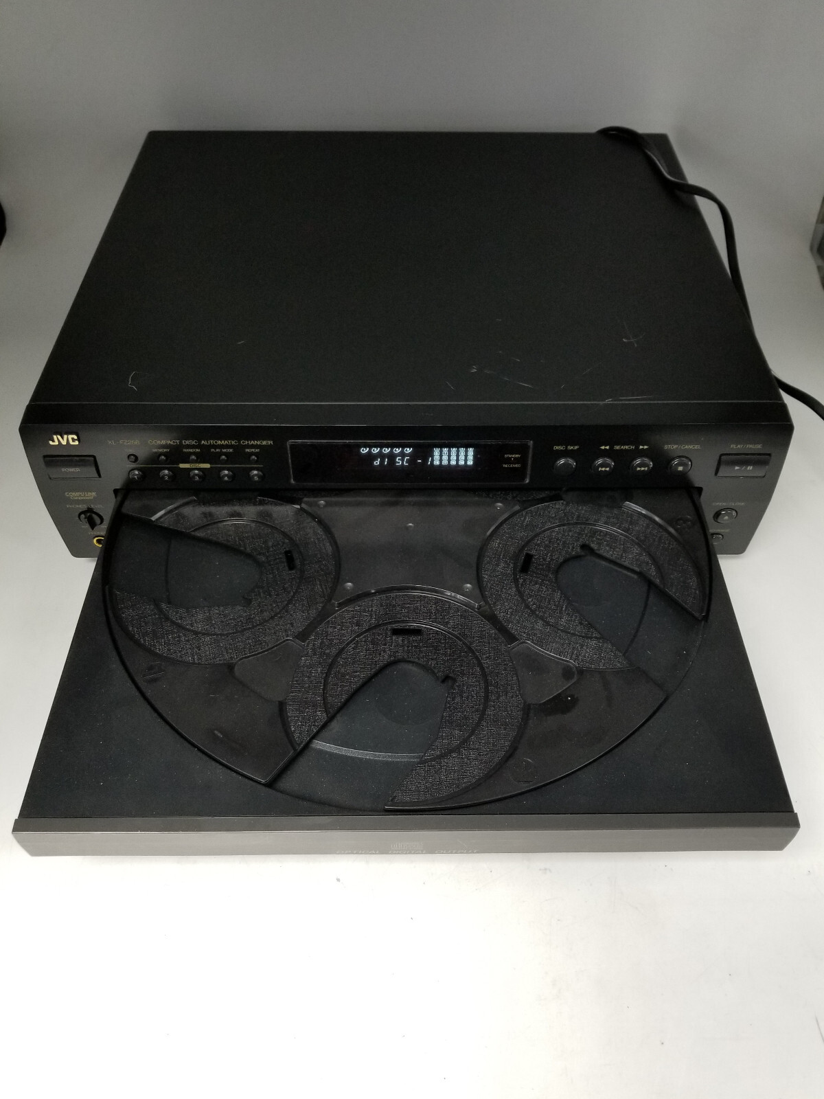 JVC XLFZ258 5Disc Automatic CD Changer Player w/ Remote eBay