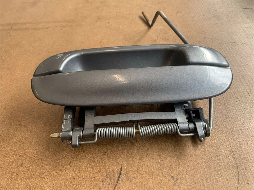 2004-2007 CADILLAC CTS maçaneta externa do passageiro dianteiro código de pintura WA911L - Imagem 2 de 4