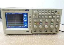 1PCS Used Tektronix Digital Storage Oscilloscope TDS2024C#1