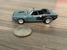 Johnny Lightning Gray 1971 Plymouth Barracuda Convertible - Rubber Tires 164