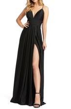 Mac Duggal 26165I V Neck Spaghetti Strap High Slit Gown SZ 10 Black