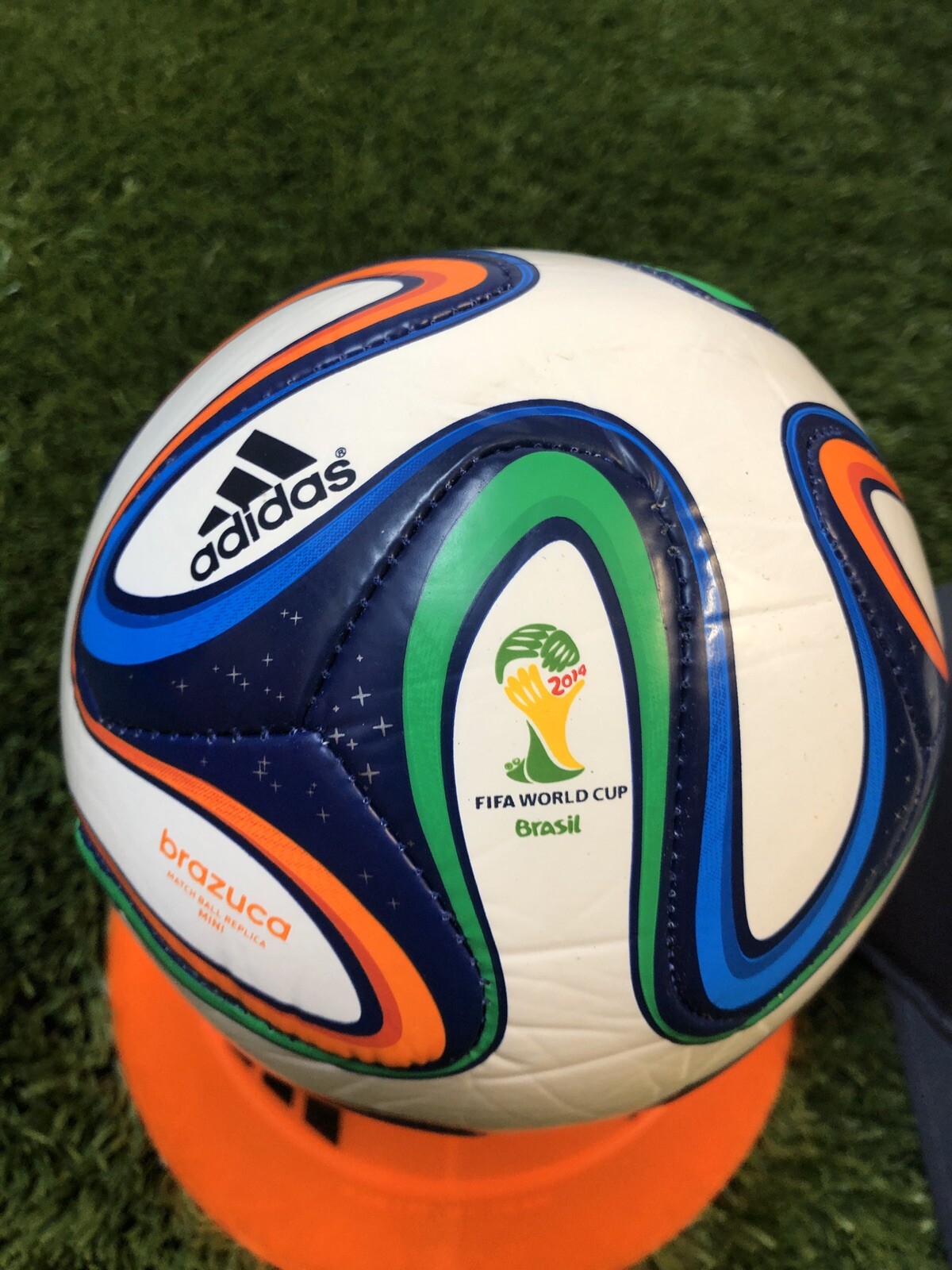 brazuca mini ball