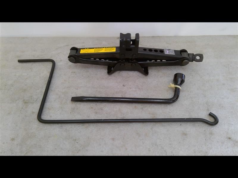 Jack and Tools Factory Kit FITS AVALON 2006 Jack 396276 | eBay