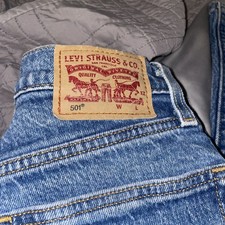 Levi’s Button Fly 24 X 32 Denim Jeans Women’s Retro Old Fit Tight