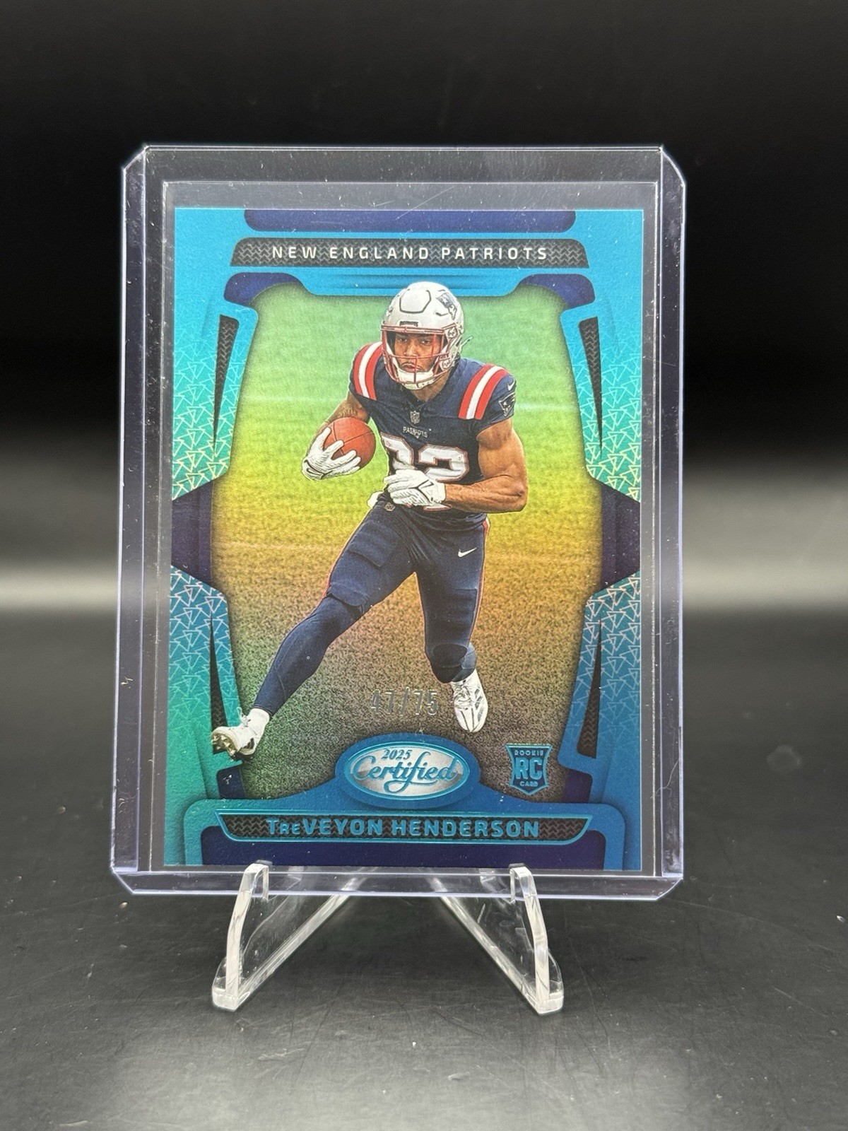 2025 Panini Certified TreVeyon Henderson #144 RC Mirror Aqua /75 Patriots