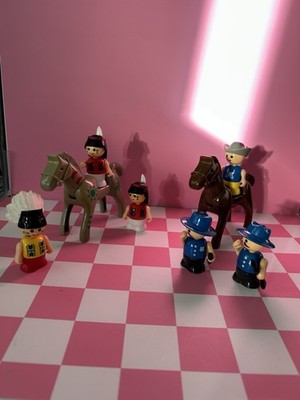 Playskool Lil Playmates Animal Figures Bundle Native American Chief Horses