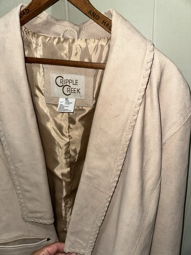 Chaqueta de Cuero Cripple Creek Plateada con Tachuelas Flecos Western Rodeo Tostado Gamuza XL - Imagen 5 de 8