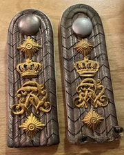 WW1 Imperial German Army Officer Shoulder Boards - Grenadier-Regiment Nr 6