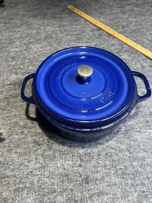 Staub La Cocotte Dutch Oven 26 Made In France 10.25'' blue Grenadine Round 5.5 QT