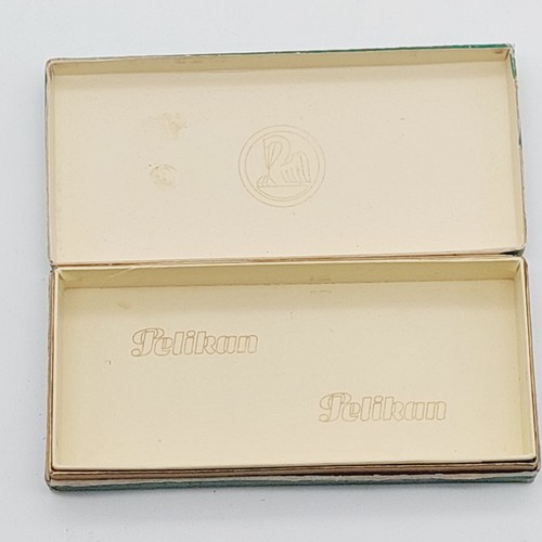 Pelikan 400 NN Füller Grün Gestreift 585 Gold Feder M in Etui Schachtel - Bild 5 von 17