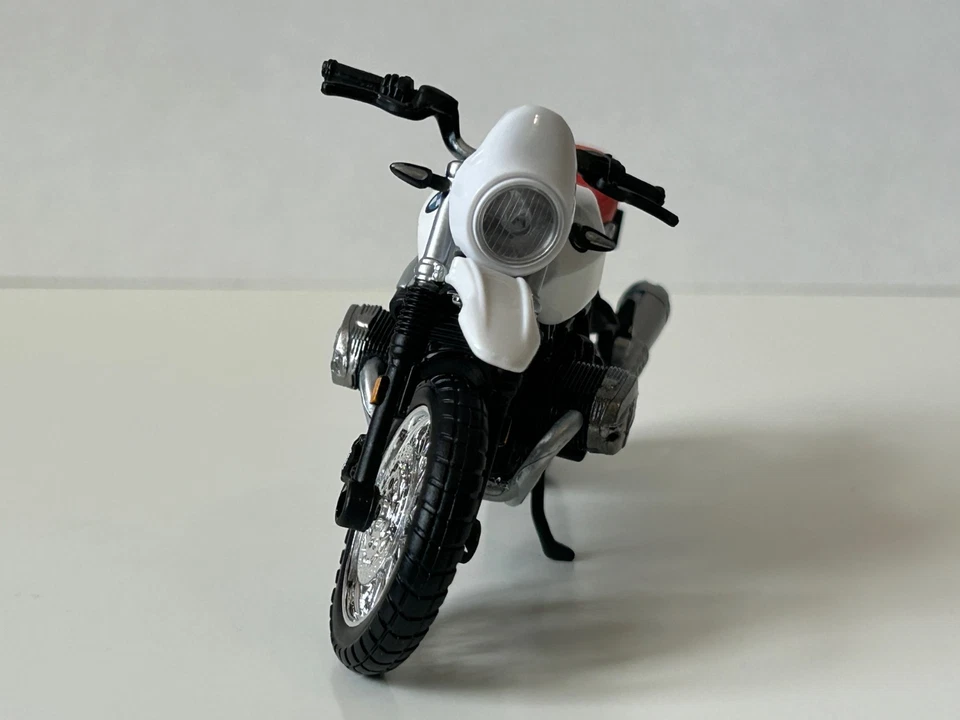 BMW R nineT Urban GS Germany Bike Motorcycle Model Toy Diecast 1:18 Bburago - Image 3 of 4