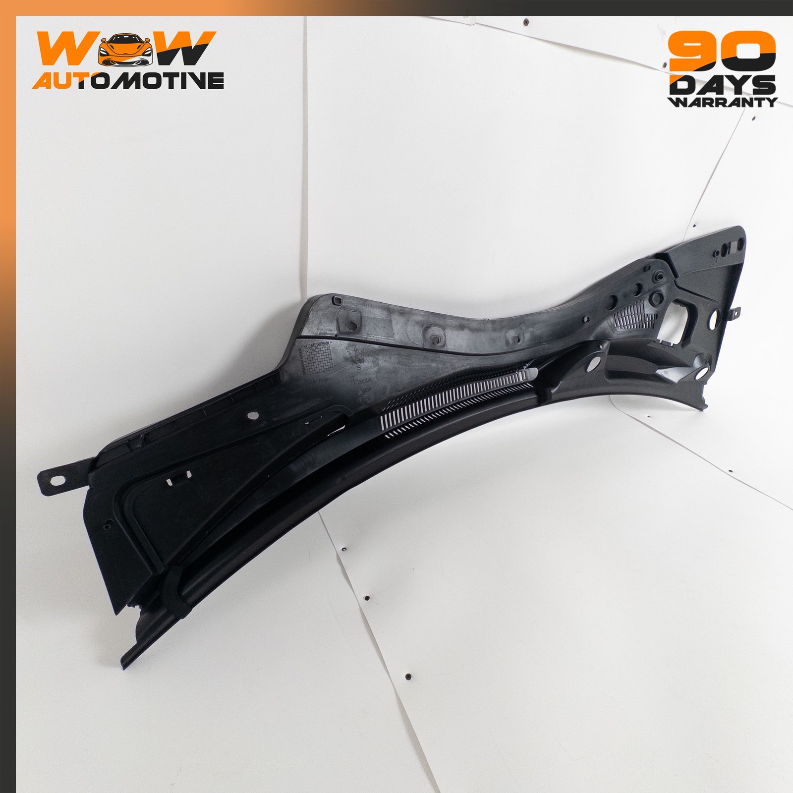13-19 MASERATI QUATTROPORTE GTS FRONT WINDSHIELD COWL MOLDING COVER TRIM OEM