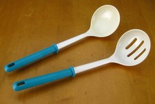 Set 2 Unbranded Nylon Plastic Ladle Spoons Solid Slotted Serving Blue White 11"