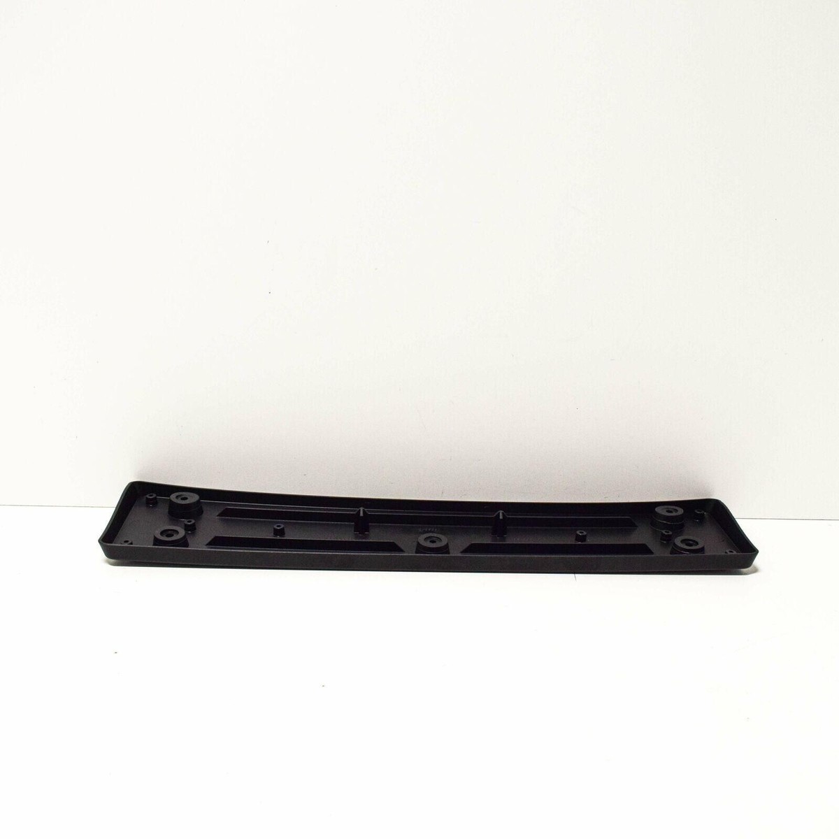 BMW 1 SERIES F20 F21 LCI Front Bumper License Plate Holder 