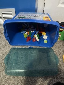 LEGO Bricks and More: LEGO Deluxe Brick Box (5508)