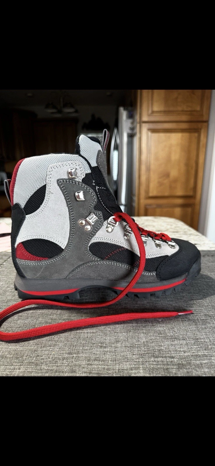 Women’s Garsports Boots 7.5 Waterproof NWOB High Quality