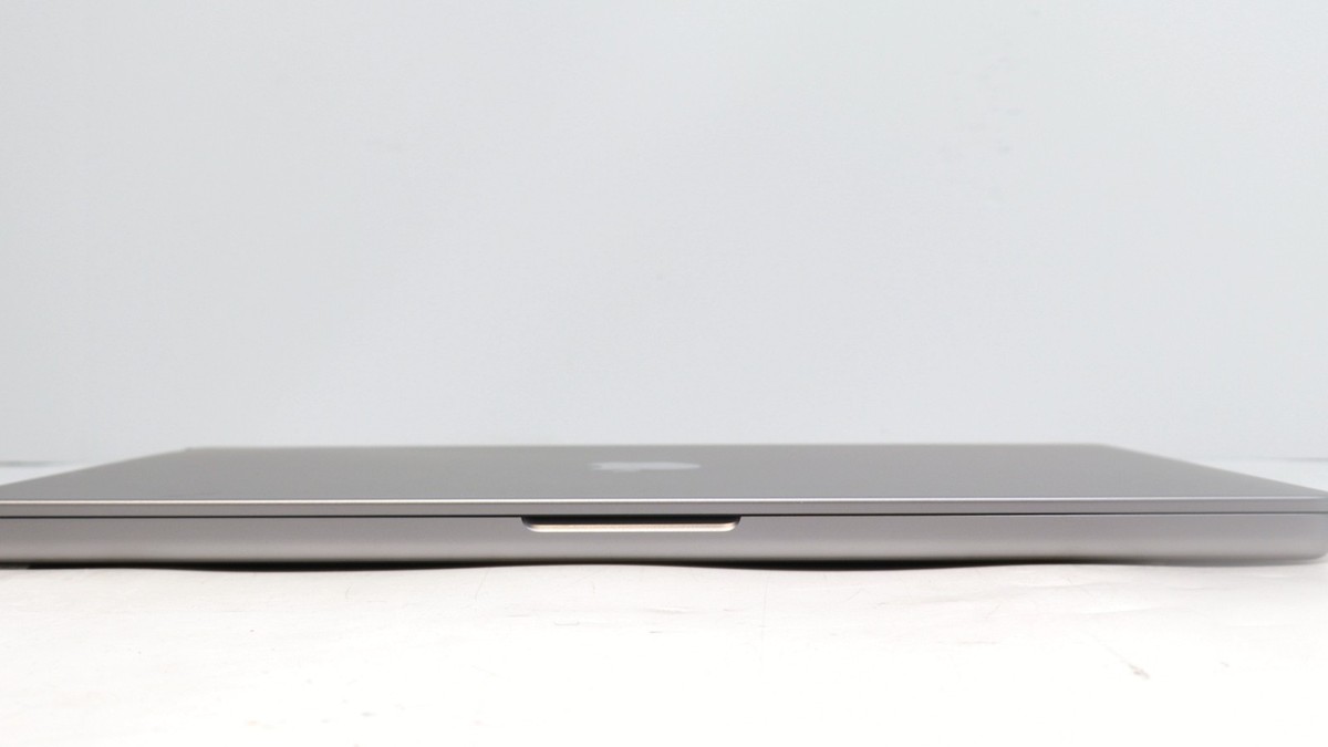 Apple MacBook Pro A2485 16 M1 Pro 10-Core 32GB 512GB Gray 2021 | eBay