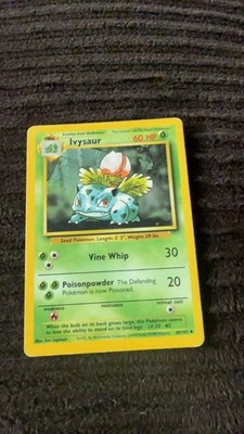 Ivysaur 30/102 Uncommon Base Set Unlimited Pokemon Moderately Played
