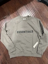 Essentials Crewneck