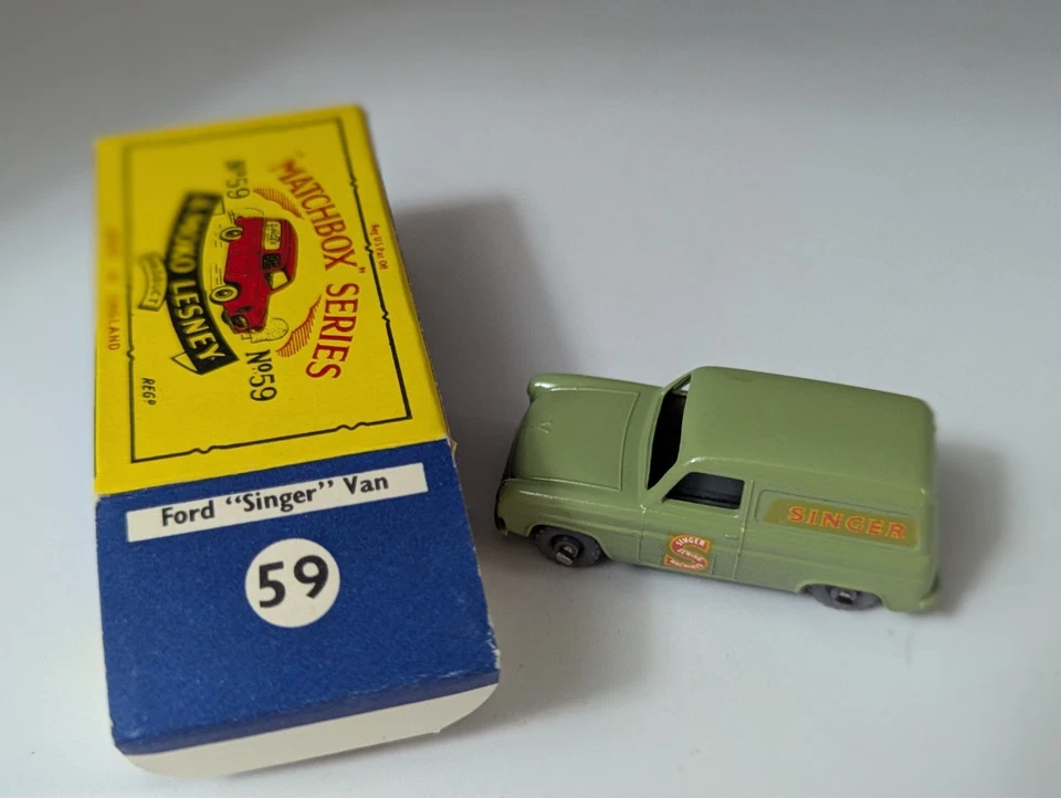 Lesney Matchbox 59A Ford Thames Van Singer Pale Green NIB Diecast 1:64 - Image 2 of 4