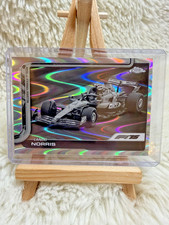 Lando Norris Chrome 2025 Wave Refractor #77