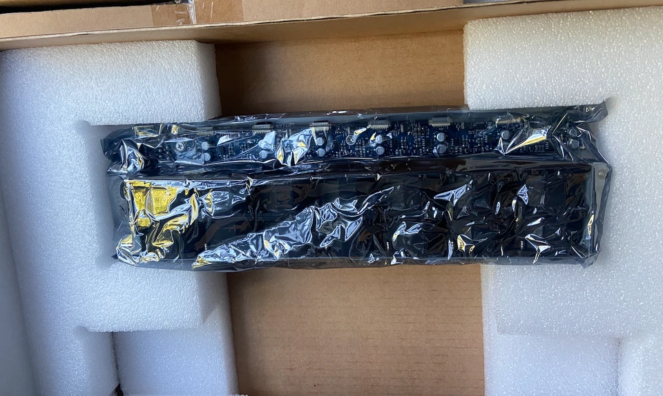 Apple Xserve Main Logic Board 607-0343 and Fan Array NOS - Image 2 of 4