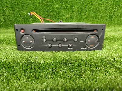 Renault Original Car Radio 8200 633 621 D 8200633621d Oem Used Part