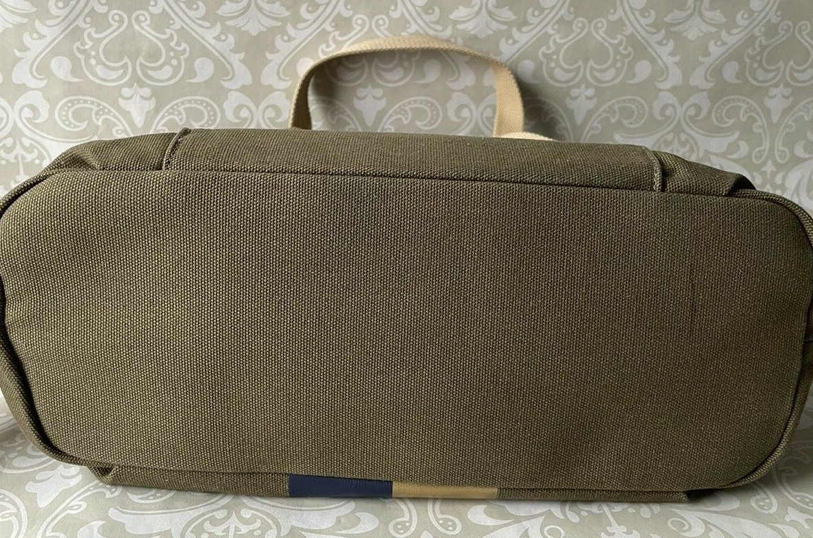 G.I.L.I. Canvas Backpack OLIVE Stripe Zip Top Adjustable  display picture 3
